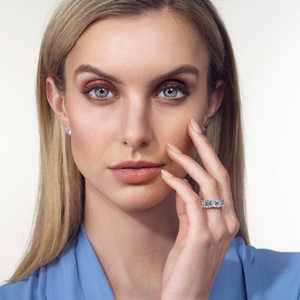 Alliance de mariage en or premium 3 carats, taille émeraude, pour femmes, bijoux de mariée élégants, fournisseur en gros - Product Image 5