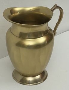 Jarra de peltre antigua, buena venta, jarra artesanal de Metal, Metal en latón, jarra para servir agua de alto acabado, decoración del hogar - Product Image 4