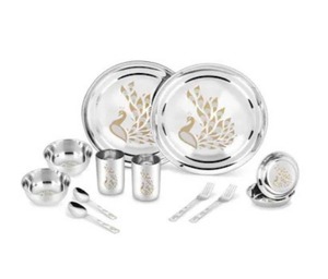 Vente à forte demande : Service de table en acier inoxydable 12 pièces avec motif végétal rond, couverts et assiettes inclus - Product Image 1