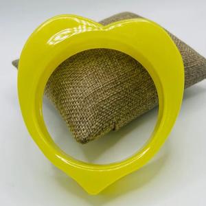 Bracelets et joncs en résine pour femmes, nouvelle collection, bijoux de style ange pour les fêtes et les mariages, haute qualité - Product Image 1