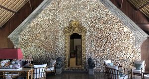 Popular Bali Bukit Tropical Villa Exterior Tiles Natural Stone Boulder-Scoria White Limestone ACCENTS <b>Borders</b> Wear-Resistant - Product Image 5