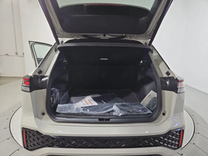 Motor Turboalimentado de 2.0L, Seminuevo, Volkswagen Tiguan 2.0T SEL R-Line Turbo 2026, Tracción en las Cuatro Ruedas, Transmisión Automática de 8 Velocidades - Product Image 6