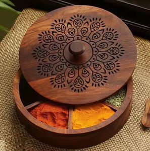 Boîte à épices en bois faite à la main traditionnelle et populaire à 9 compartiments avec couvercle en verre - Product Image 6
