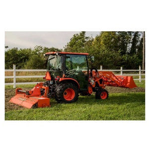 Pour les tracteurs de la série Kubota LX 4WD puissants avec moteur de pompe à noyau de performance supérieure et boîte de vitesses pour les tâches agricoles sur le terrain - Product Image 1