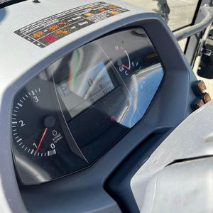 TRACTEUR DE FERME M7060 70HP D'OCCASION DE QUALITÉ ORIGINALE AVEC CHARGEUR AVANT à VENDRE - Product Image 6