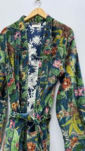 Bata de terciopelo reversible larga hecha a mano para mujer, chaqueta de invierno de tamaño libre, mangas de algodón completas, estampado de otoño, impermeable, transpirable - Product Image 2