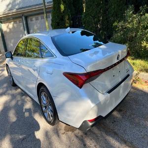 MEILLEUR PRIX POUR Toyota Avalon Hybrid XLE 2021 - Product Image 3