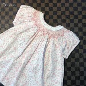 기저귀 바지가있는 New Born Jesusin 스모크 드레스, 맞춤형 손으로 만든 자수 아기 소녀 훈제 드레스-OEM-ODM