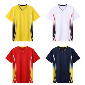 Conjuntos de pantalones cortos de camiseta de fútbol juvenil personalizados, uniformes de fútbol para niños cómodos y transpirables para entrenamiento de equipos, incluye nombre de equipo - Product Image 3