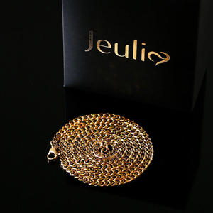 Conjunto de Joyería Jeulia Glimmering Affection en Plata de Ley Chapada en Oro de 18K para Regalo - Product Image 6