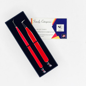 Pinzas para pestañas profesionales de acero inoxidable hechas a medida Betty Boop, diseño rojo, longitud de 10mm para fibra de volumen sostenible - Product Image 5