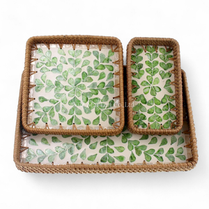 Bandeja Bohemia de Nácar con Diseño Flexible de Ratán para Servir Alimentos y Bebidas y Organizar la Mesa - Product Image 1