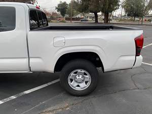 Tacoma SR 4x4 2023 - Product Image 2