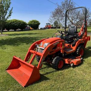 รถแทรกเตอร์ Kubota BX25D 55 แรงม้า เครื่องยนต์ Kohler ขับเคลื่อน 4 ล้อ สีเขียว พร้อมที่ตักด้านหน้าและเกียร์อเนกประสงค์ - Product Image 1