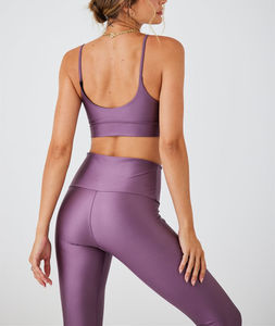 Vêtements de fitness et d'entraînement pour femmes personnalisés OEM 2 pièces ensemble de yoga sans couture côtelé soutien-gorge de sport à dos haut vêtements de sport sexy solides pour la salle de sport - Product Image 6