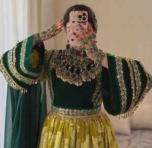 Precios al por Mayor, Grandes Cantidades, Diseños Personalizados, Apliques Hechos a Mano, Vestidos Vintage Afganos Kuchi para Mujer, Bordado Pesado, Adulto - Product Image 5