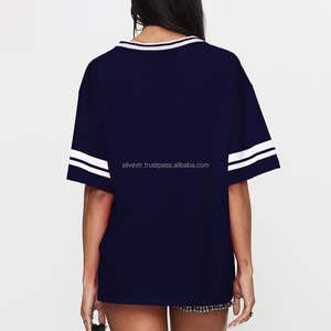 Maillot de basket-ball personnalisé Boxy T-Shirt surdimensionné unisexe graphique col en V rétro maille respirant décontracté sublimation impression Y2K Football - Product Image 3