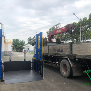 VIET THANH Mesa elevadora eléctrica para peatones hidráulica 2500KG Capacidad 1 año de garantía Motor de marca famosa Nuevo producto 2024 - Product Image 1