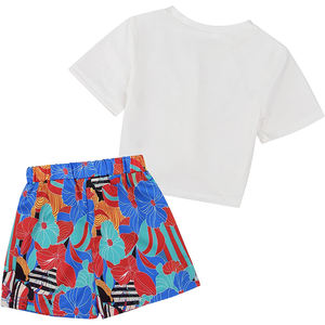 Nueva llegada con logotipo OEM, conjuntos gemelos para niñas, camisetas y pantalones cortos de patrón sólido, chándales cortos de verano - Product Image 2