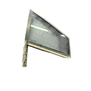 แผ่นบังลมหน้าขวา CITROEN C4 Saloon (04>08) - Product Image 1