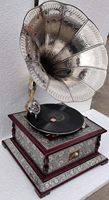 Réplique de Gramophone/Phonographe en Céramique Style Antique et Vintage, Pièce Décorative Écologique au Design Côtier de Haute Qualité pour Salle à Manger