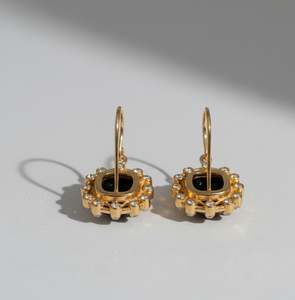 Pendientes de Ónix Negro y Circonita Cúbica |   Ónice Negro Ovalado de 10x12 con Circonita Cúbica de 2 mm |   Joyería de Plata de Ley 925 Chapada en Oro de 18K para Uso Diario - Product Image 4