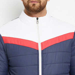 Doudoune d'hiver pour homme avec col en fourrure confortable Tissu à bulles extérieur réversible respirant à capuche avec revêtement en duvet - Product Image 2