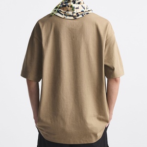 เสื้อยืดคอกลมผ้าคอตตอนระบายอากาศสไตล์วินเทจทรงโอเวอร์ไซส์หรูหราพิมพ์โลโก้ได้ตามต้องการ - Product Image 4