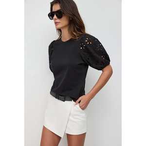 Blusa Casual de Manga Corta con Cuello Redondo y Bordado con Logotipo Frontal, Corte Regular, 100% Algodón - Product Image 4