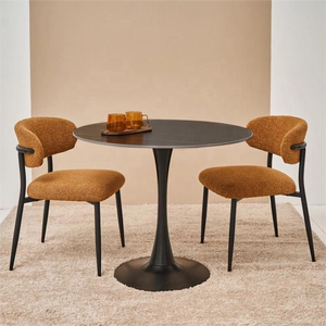 Sedia da Pranzo Moderna Nordica Personalizzata in Tessuto Bouclé Imbottito con Schienale Curvo e Telaio in Metallo - Product Image 6