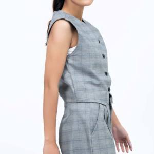 Chaleco de plumón de pato ajustado de nailon OEM 100% para mujer, acolchado bordado con logotipo estampado, venta al por mayor, ropa exterior de algodón 100% - Product Image 2