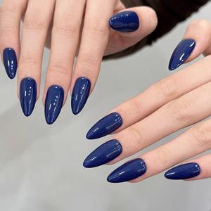 Medio Almendra Uñas Acrílico Pre-diseñado Deep Midnight Blue / Ultra Indigo Sólido Monocromo Midnight Jazz Design - Product Image 3