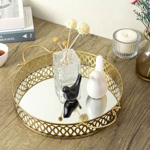 Bandeja de espejo decorativa de Navidad redonda de estilo europeo de alta calidad artesanía de Metal hecha a mano con chapado en oro - Product Image 3