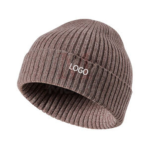 Bonnets d'hiver brodés avec logo personnalisé vente en gros stock tricoté pour hommes femmes bébés enfants toque d'hiver avec impression numérique - Product Image 4