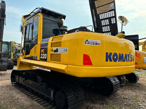 Excavadora Komatsu 200 PC220 de Segunda Mano, Modelo 2022, 20 Toneladas, Original de Japón, con Motor, Caja de Cambios y Bomba - Product Image 6