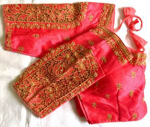 Hermosa Blusa Con Trabajo Hecho A Mano, Zari Y Trabajo De Hilo - Product Image 5