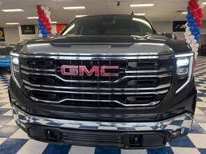 GMC Sierra 1500 SLT 2025, Cabina Doble, 4x4, Volante a la Izquierda, 200-250 CV, 400-500 Nm, EE. UU. - Product Image 3