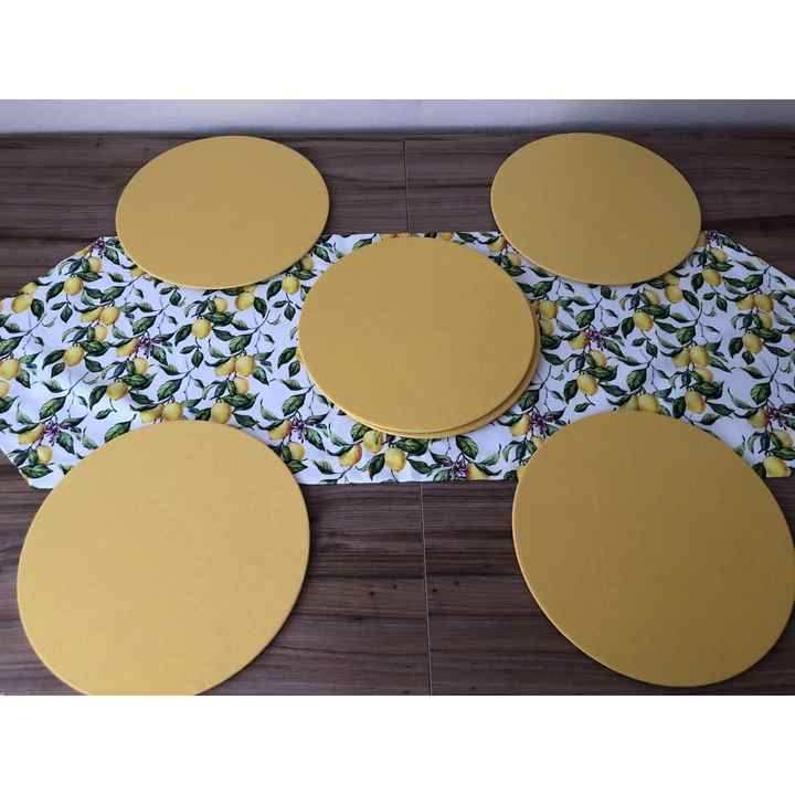 LEMON PATTERNED RUNNER & CUPBOARD