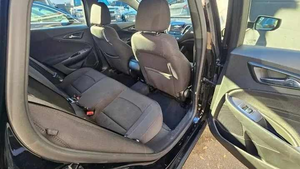 Chevrolet Malibu RS FWD 2024, Asientos de Cuero Negro, Interior con Calefacción, Bluetooth, Volante a la Izquierda, Llantas de Aleación, Pantalla Táctil - Product Image 6