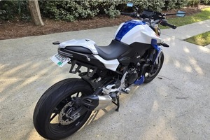 พร้อมขับขี่ - 2023 B *M *W F900RRSS - Product Image 3