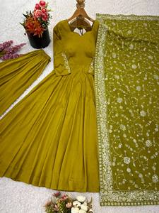 ชุดสูท Anarkali ผ้าฝ้ายอินเดียแบบดั้งเดิมชุดปาร์ตี้ลำลองเข้ารูปเรียบง่ายระบายอากาศได้ดีจากนักออกแบบ - Product Image 4