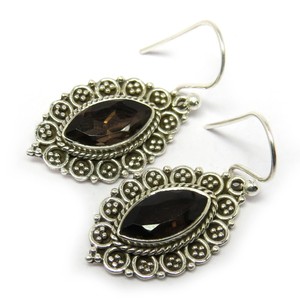 Boucles d'oreilles manchette en argent sterling 925 avec quartz fumé en forme de cœurs unis, style bohème, bijoux faits à la main - Product Image 3