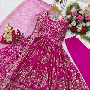 Nuevo Traje Salwar Kamiz Tradicional Islámico para Mujer, Ropa de Fiesta con Bordado, Secado Rápido, Sin Arrugas, Reversible - Product Image 1