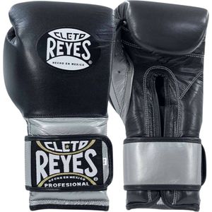 Gants de boxe en cuir véritable Cleto Reyes pour hommes, design personnalisé, fermeture à velcro, pour les combats, faits à la main, moules - Product Image 1
