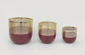 Maceta y maceta de metal ecológica con detalles sutiles y forma contemporánea para hogares modernos - Product Image 3