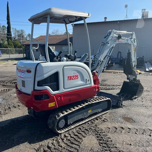 Mini-excavatrices TAKEUCHI TB225 de haute qualité 2022, CE, bon état, petite mini-excavatrice sur chenilles, chenilles en caoutchouc - Product Image 5