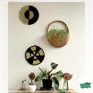 Assiette décorative tissée à la main, naturelle avec des accents colorés, tenture murale pour le bureau de décoration de la chambre disponible en gros - Product Image 2