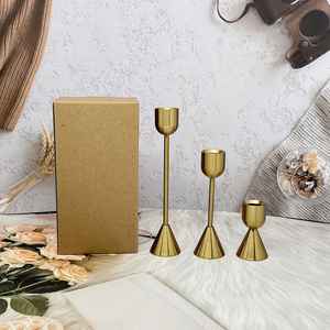 Bougeoir décoratif personnalisable en fer fait à la main finition dorée vintage pour bougies piliers décoration de la maison noël - Product Image 1