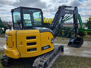 รถขุดขนาดเล็ก John Deere 60G มือหนึ่ง/มือสอง แบบตีนตะขาบ บุ้งกี๋ขนาด 4 เมตร เครื่องยนต์ FPT สำหรับงานก่อสร้างและเกษตรกรรม ประหยัดน้ำมัน - Product Image 2