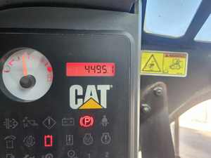 Chargeuse sur pneus diesel 272D XHP 2012 avec moteur et boîte de vitesses haute performance, garantie 3 ans - Product Image 2